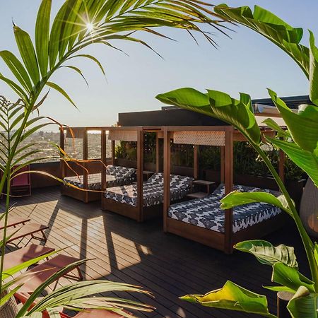 Nobu Hotel Барселона Екстериор снимка The rooftop of the hotel