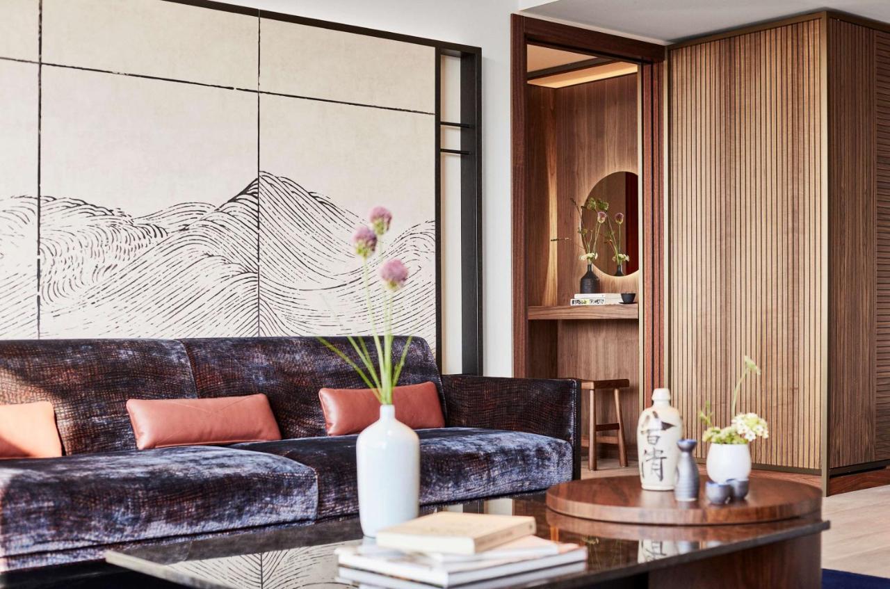 Nobu Hotel Барселона Екстериор снимка A suite at the hotel